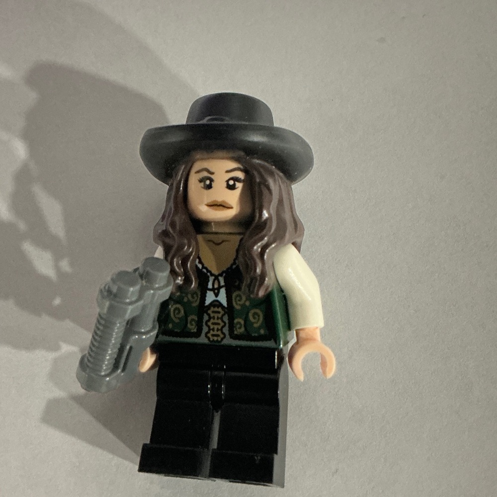 Lego Pirates Of The Caribbean Angelica Minifigure